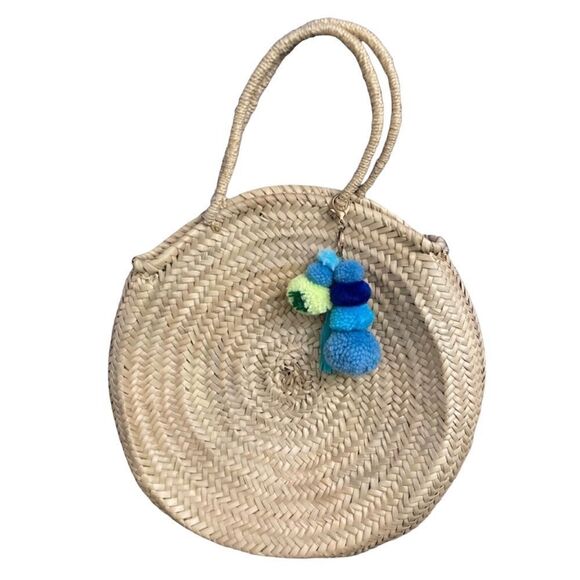 Blended Belle Round Straw Tote - Picture 1 of 4